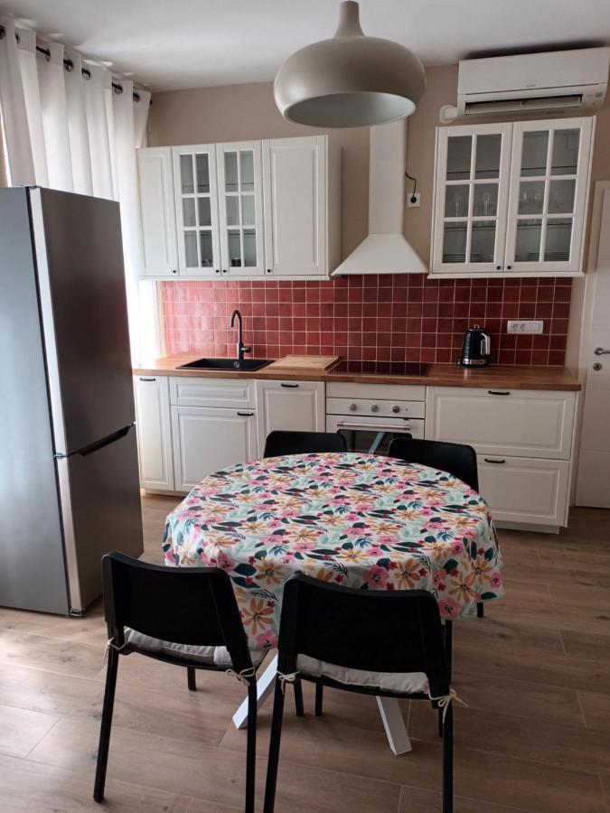 Family Sea Fun Apartment Копер Екстериор снимка